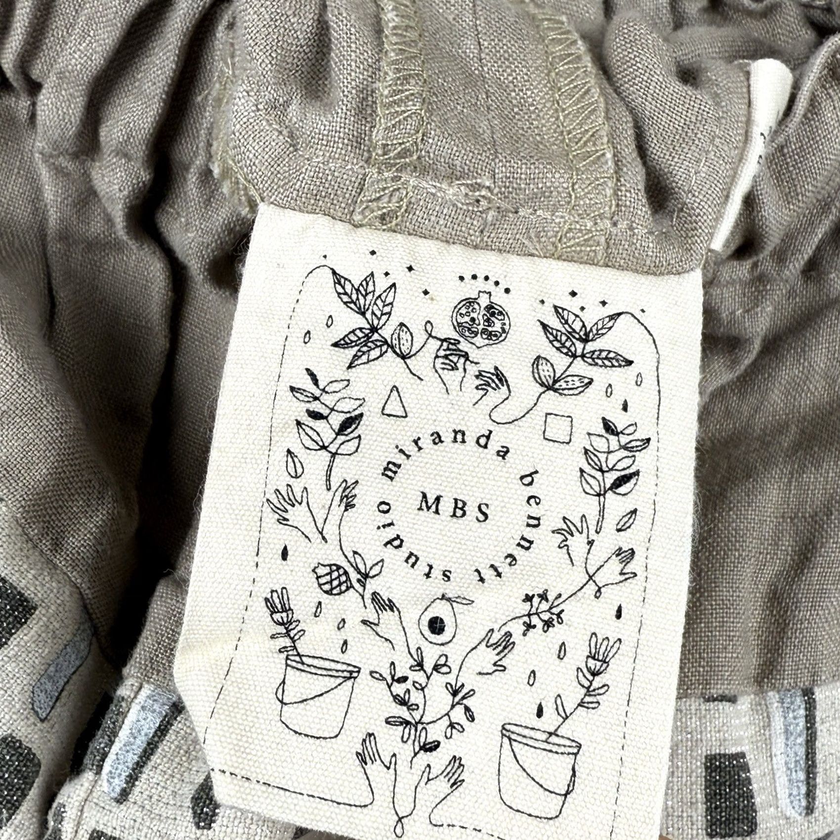 Vintage Miranda Bennett Pants Womens Small Pull On Elastic Waistband Linen Cropped Beig e Geometric Casual Travel Medium? Size 28" / US 6 / IT 42 - 4 Thumbnail