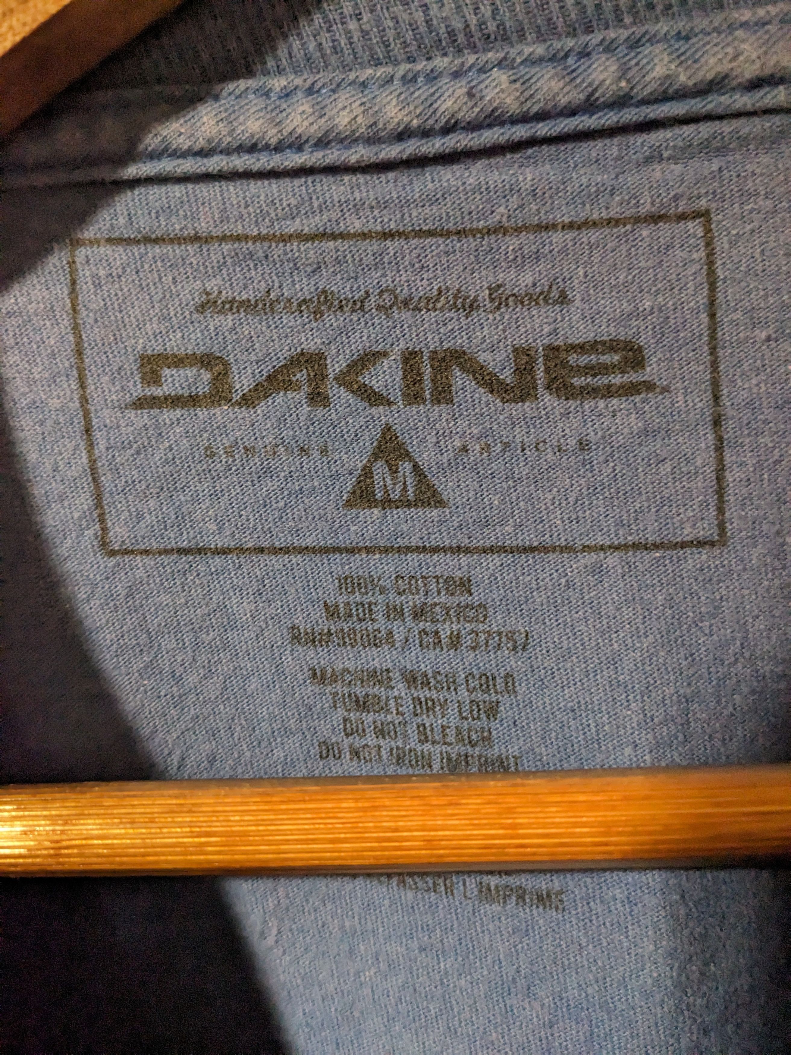 Dakine × Designer Dakine Spell Out Retro Logo Blue Medium T-Shirt Size US M / EU 48-50 / 2 - 3 Thumbnail