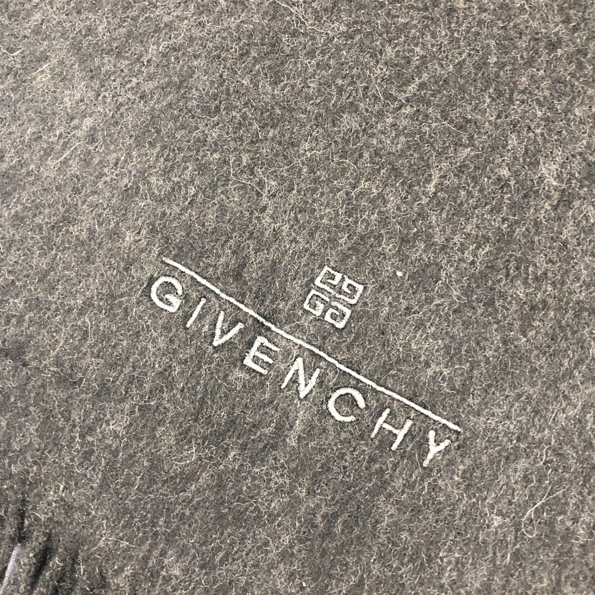 Japanese Brand Vintage Givenchy Scarf Muffler Cashmere Winter Scarves Size ONE SIZE - 4 Thumbnail