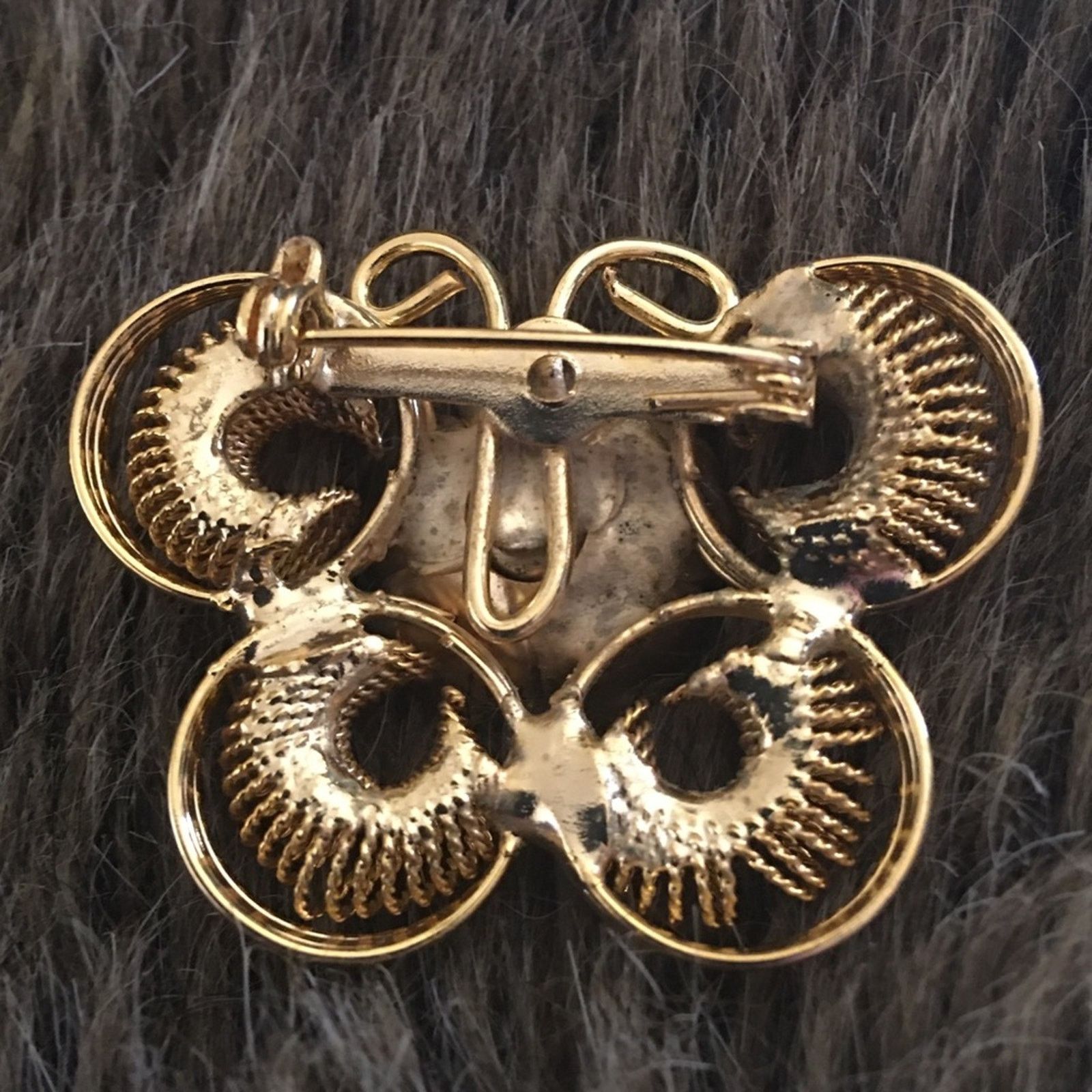 Vintage Vintage 60s new old stock gold butterfly brooch Size ONE SIZE - 2 Thumbnail
