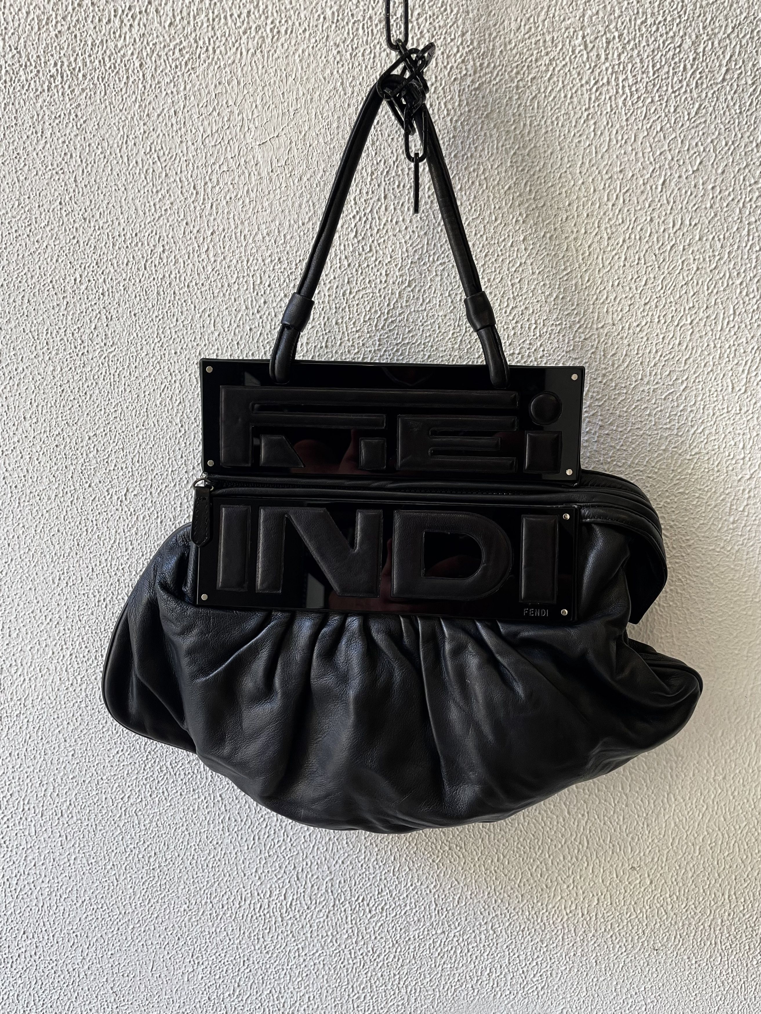Fendi Rare 🔥 Fendi Black Leather Shoulder Bag Convertible Clutch Size ONE SIZE - 2 Thumbnail