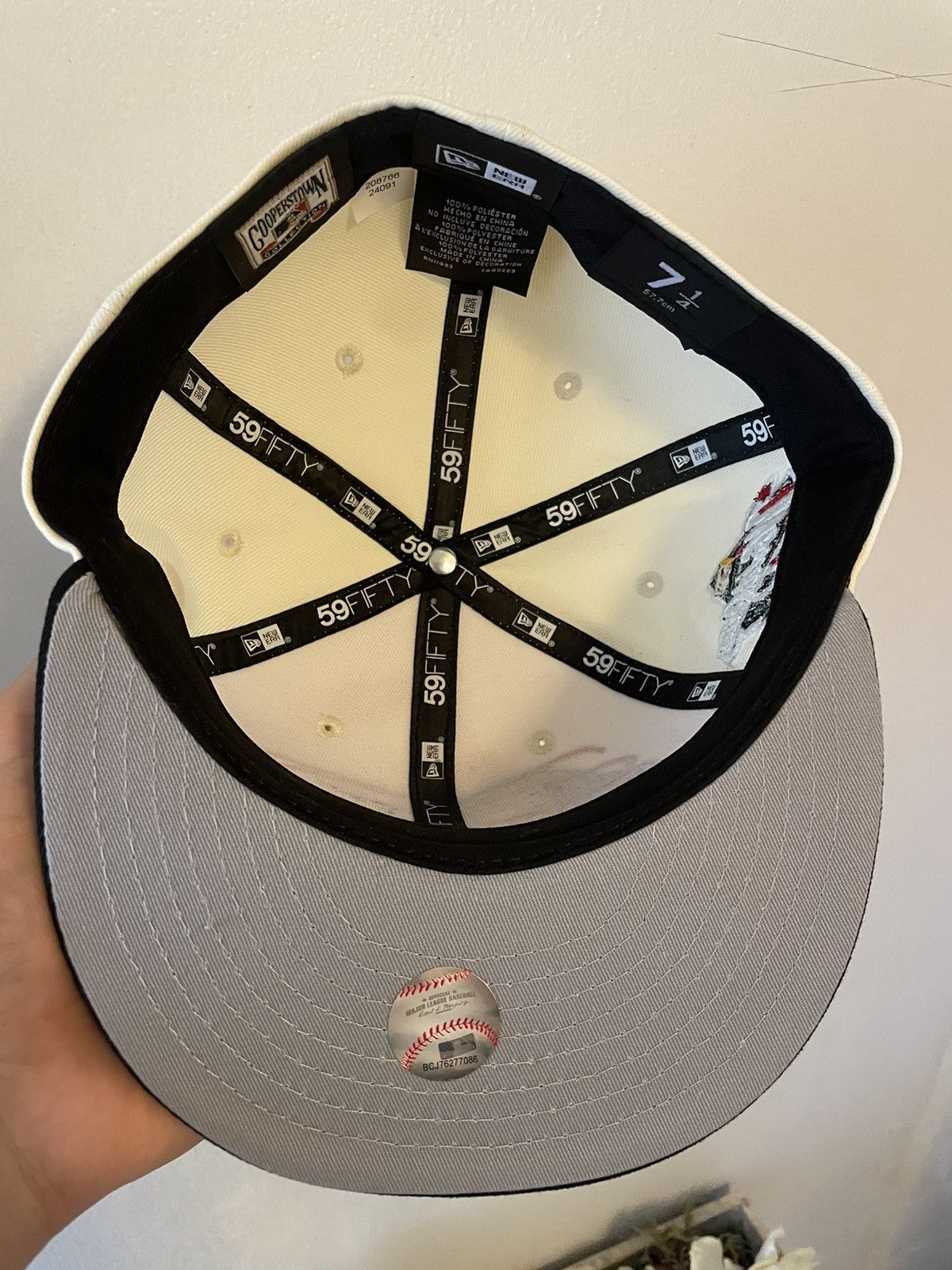 New Era Myfitteds New York size 7 1/4 Size ONE SIZE - 5 Thumbnail