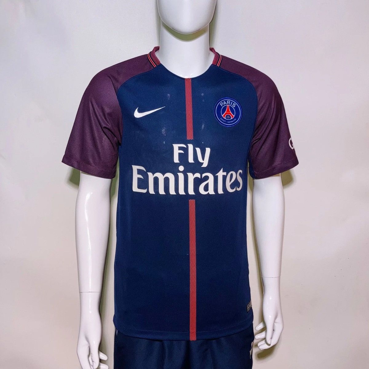 2017-18 Paris Saint Germain Home Nike 847269-429