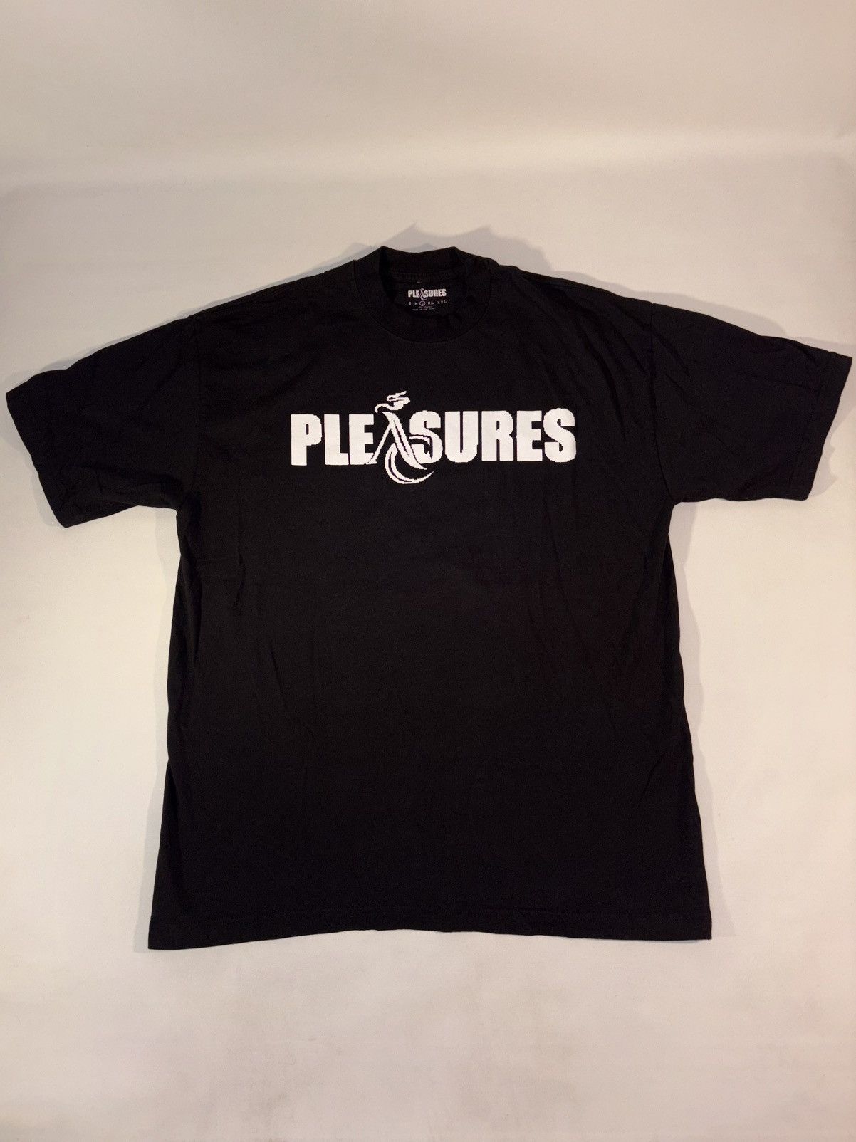 Pleasures Pleasures X The Astor Club The Alchemist Exclusive T-Shirt Size US L / EU 52-54 / 3 - 1 Thumbnail
