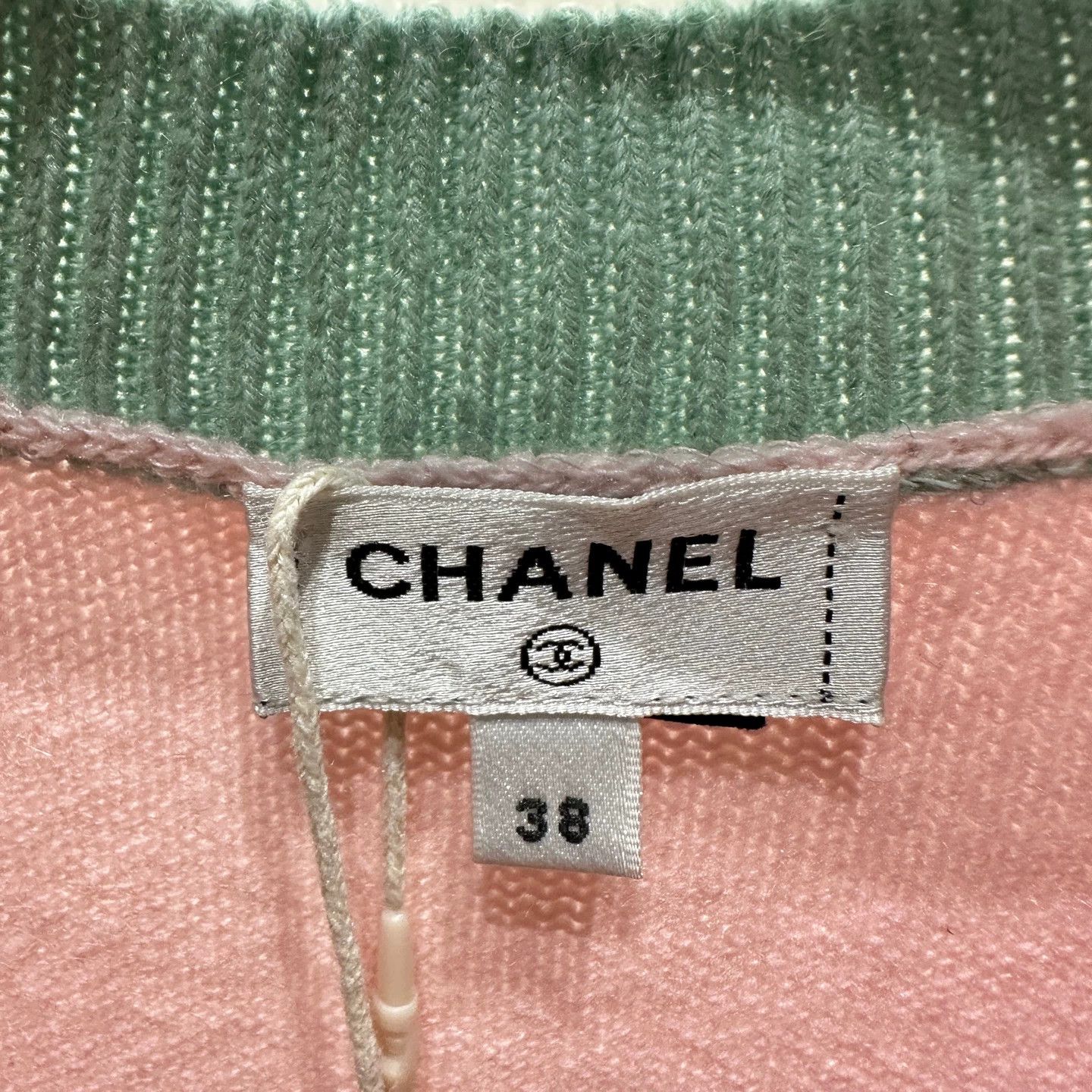 Chanel Chanel 24C Sequined Logo Cashmere Sweater mar524 Size S / US 4 / IT 40 - 3 Thumbnail
