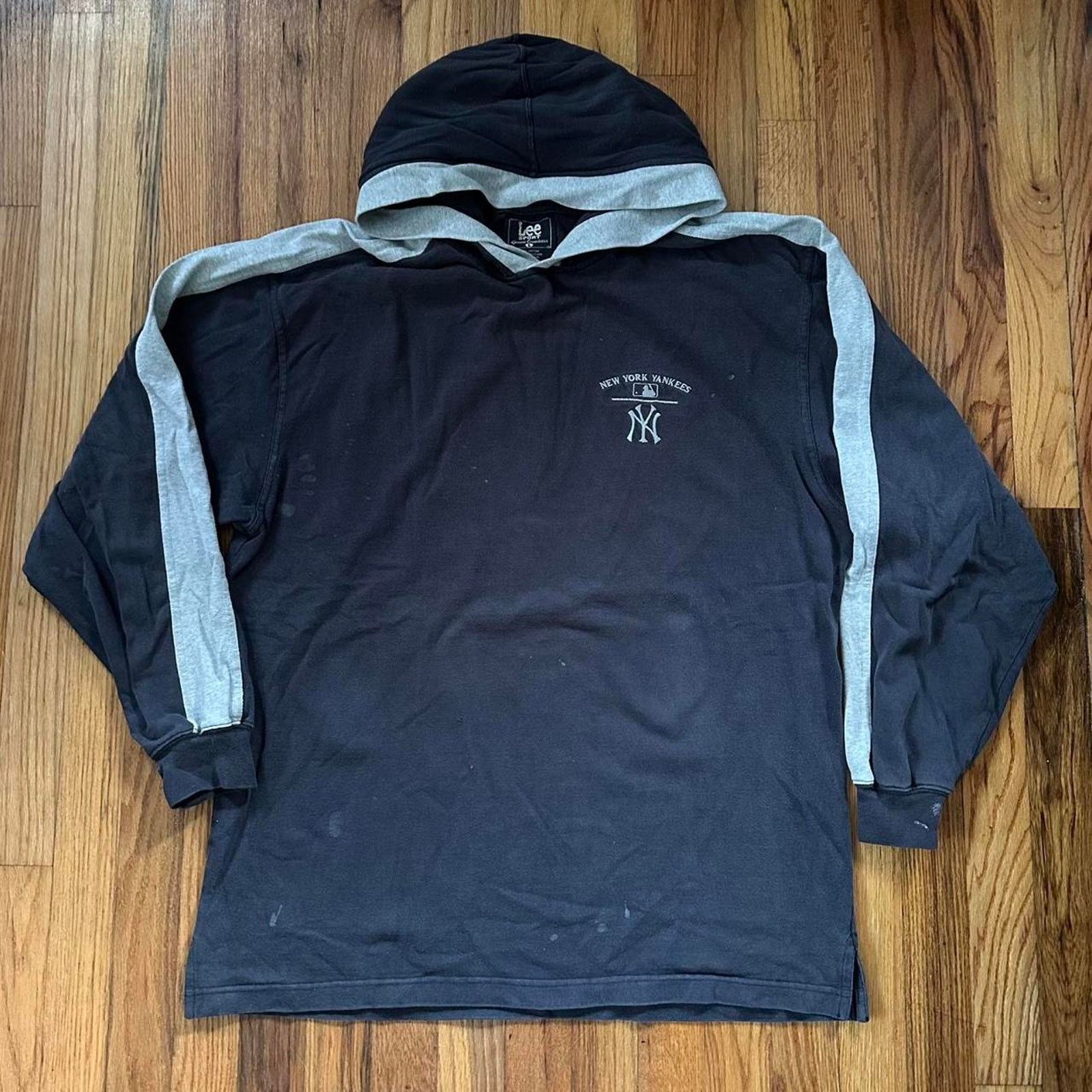 Lee Lee Sport Hooded Long Sleeve Shirt New York Yankees MLB L Size US L / EU 52-54 / 3 - 1 Thumbnail