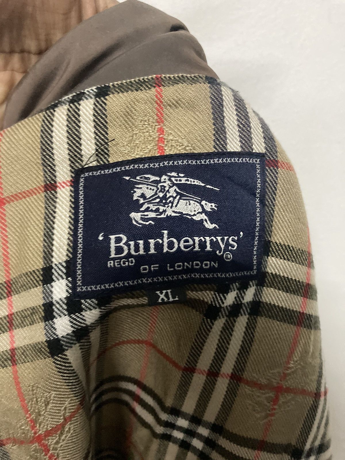 Burberry × Vintage Vintage Burberrys’ Regd Blouson Sun Faded Jacket Size US L / EU 52-54 / 3 - 20 Thumbnail