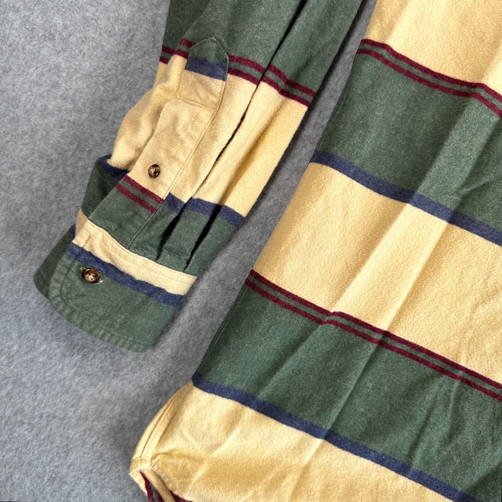 Vintage Twickers By Kenneth Gordon Button-Up Shirt Yellow Green Men's Size Large Size US L / EU 52-54 / 3 - 7 Thumbnail
