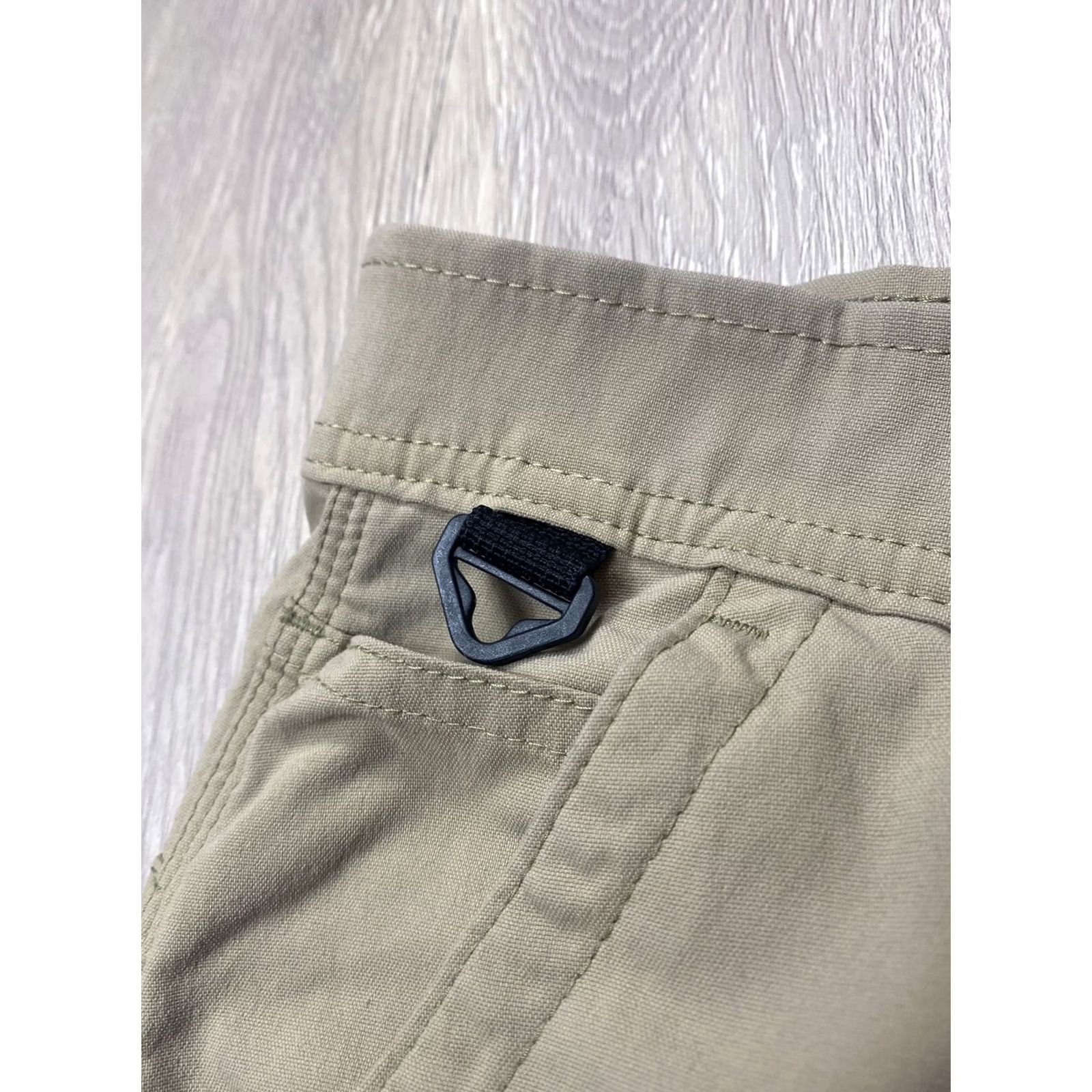 Wrangler Wrangler Shorts Mens 48 Beige Cargo Lightweight Nylon Comfort Utility Travel Cargo Pocket Shorts Beige Mens 48 Outdoor Summer Casual Size US 32 / EU 48 - 5 Thumbnail