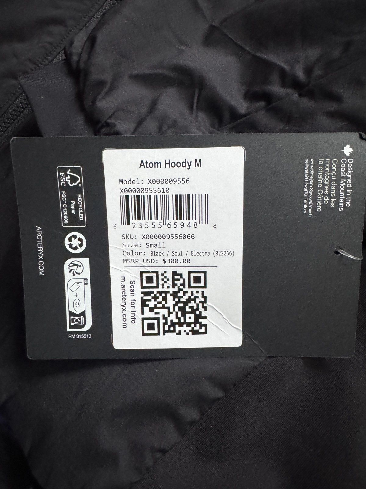Arc'teryx Arc’teryx Atom Hoody – Black/Soul/Electra Size Small Size US S / EU 44-46 / 1 - 11 Thumbnail