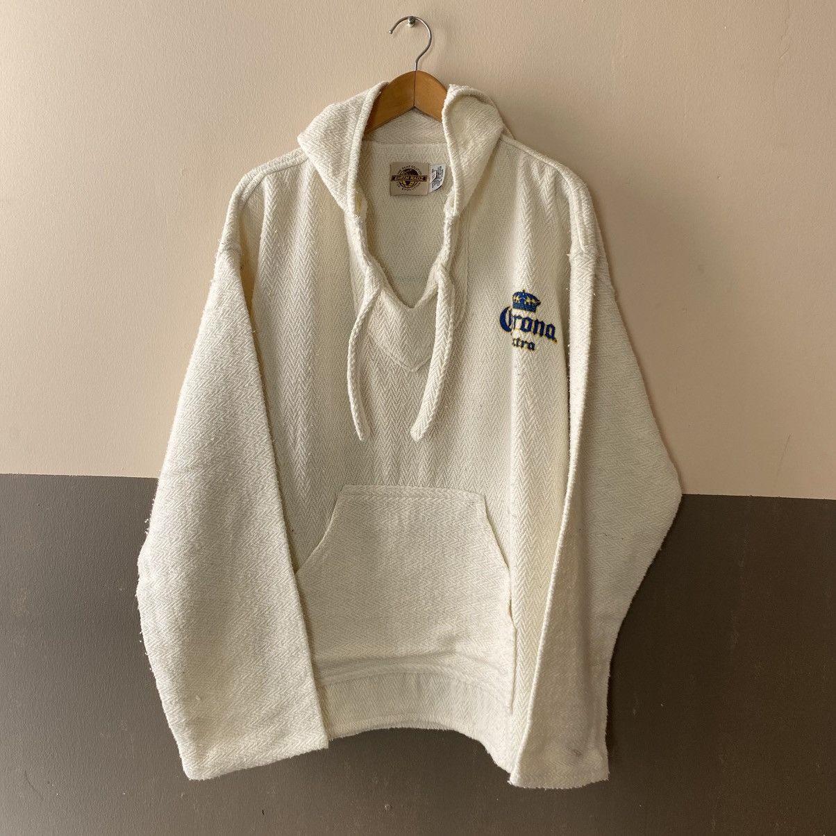 Vintage Corona Extra Baja Hoodie Size US XL / EU 56 / 4 - 17 Thumbnail