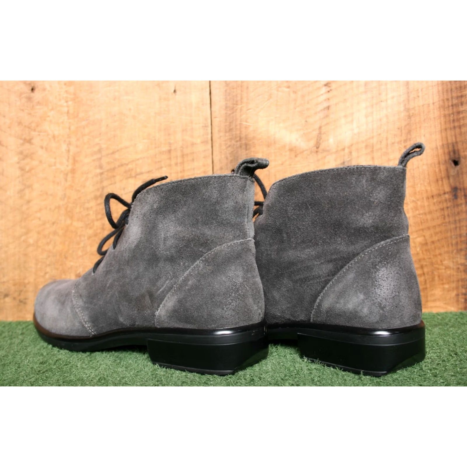 Vintage VINTAGE Naot Levanto Gray Burnished Suede Ankle Booties Shoe Bootie Women Closed Lace Up 6 US 37 EU Gray Size US 6 / IT 36 - 3 Thumbnail