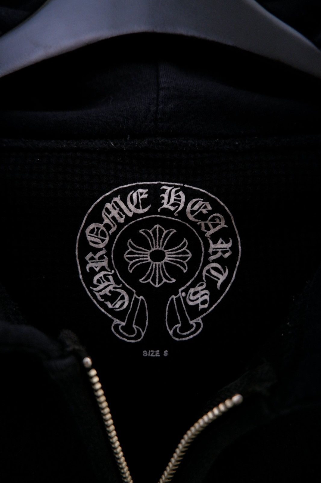 Chrome Hearts Vintage Chrome Hearts Gold Horseshoe Hoodie Zip Size US S / EU 44-46 / 1 - 13 Thumbnail