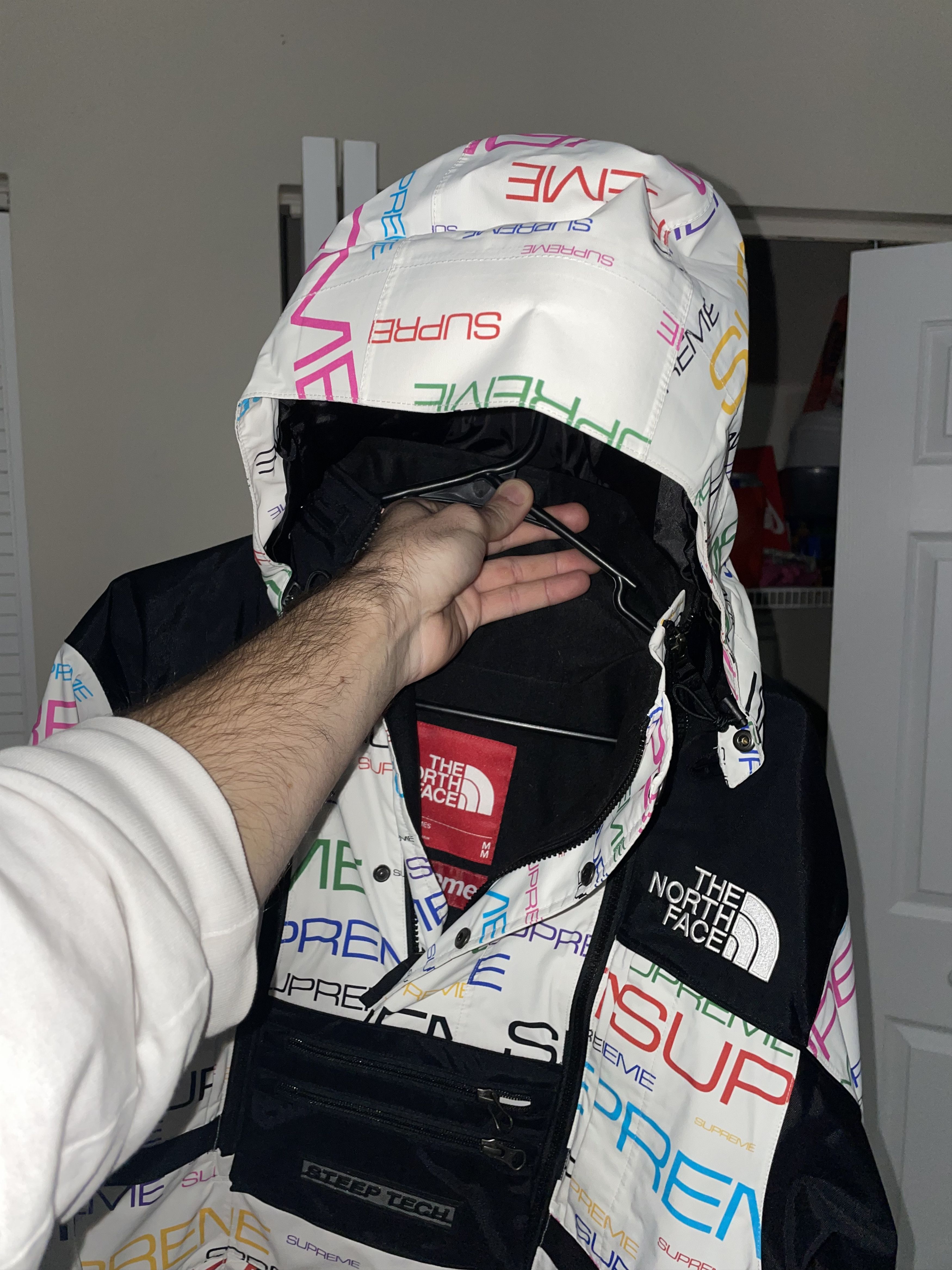Supreme × The North Face Supreme The North Face Steep Tech Apogee Jacket size Medium Size US M / EU 48-50 / 2 - 7 Thumbnail
