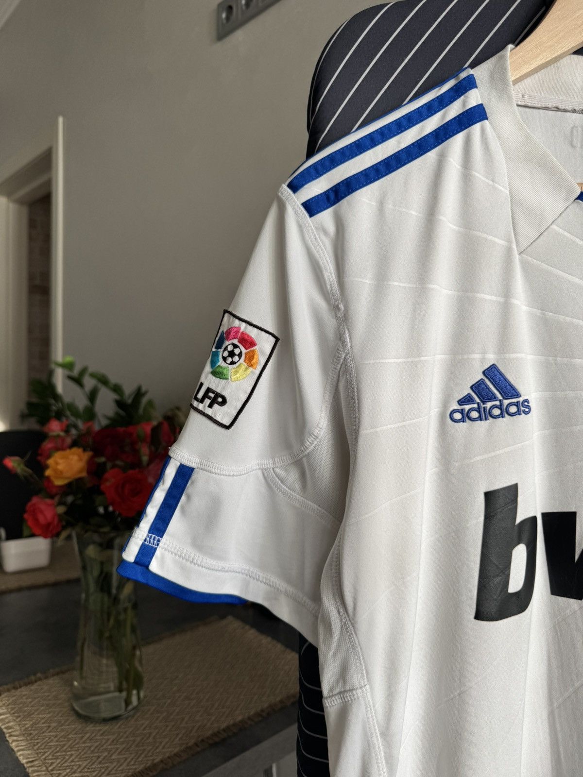 Adidas Adidas Real Madrid Spain La Liga 2010 2011 Home Jersey Size US L / EU 52-54 / 3 - 6 Thumbnail