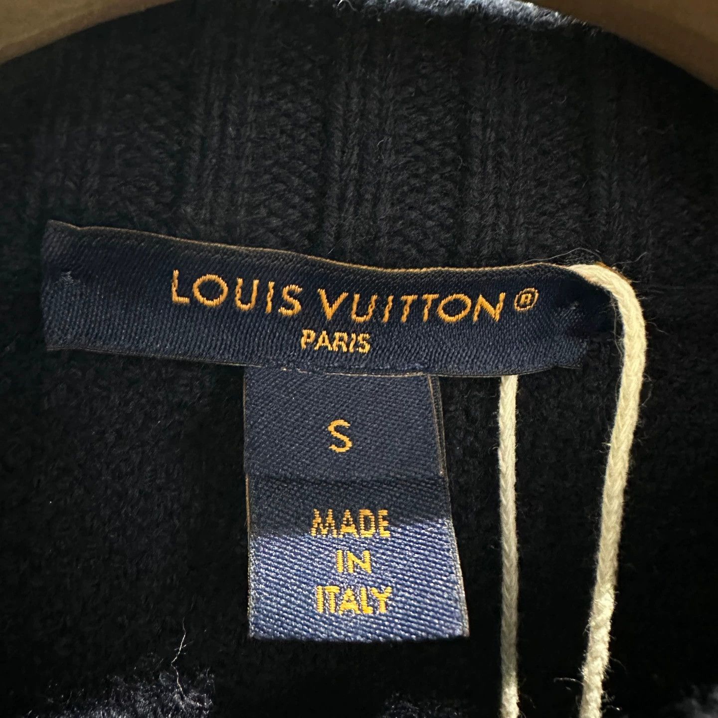 Louis Vuitton Louis Vuitton 25SS Embossed Monogram Wool Knit Cardi S Size S / US 4 / IT 40 - 3 Thumbnail