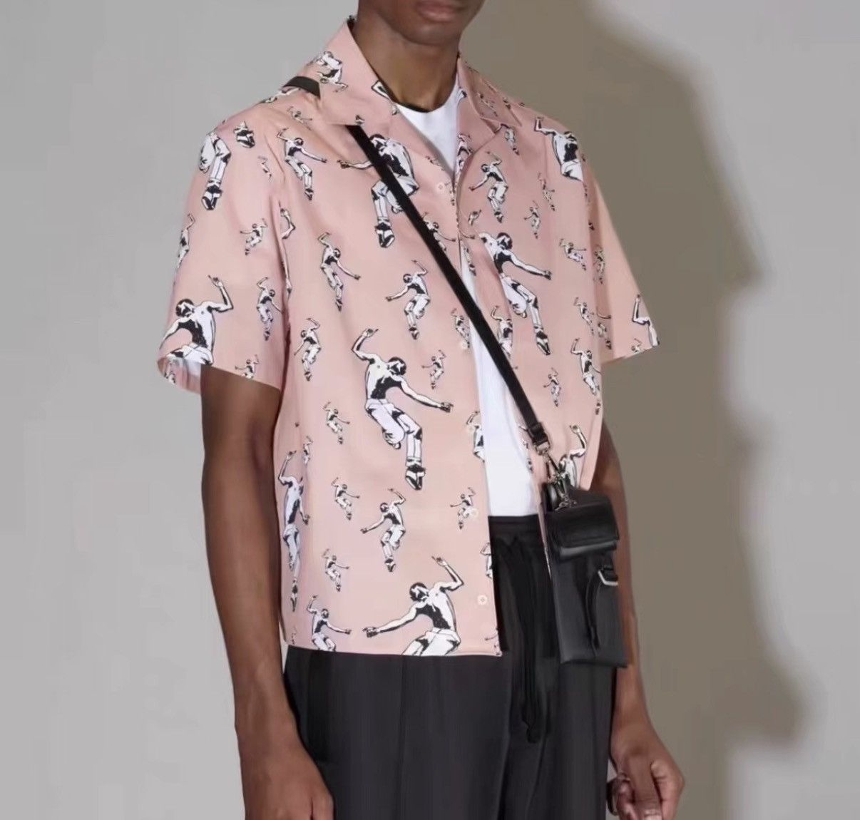Neil Barrett Neil Barrett Short Sleeve Shirt J2 Size US XS / EU 42 / 0 - 9 Thumbnail