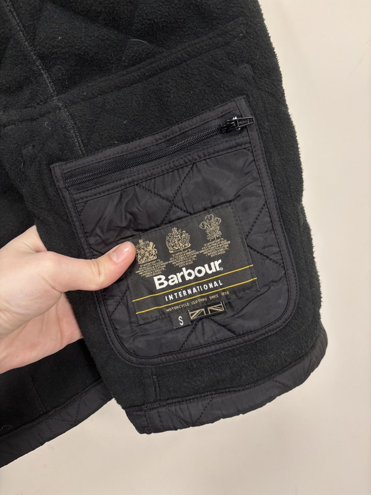 Barbour Barbour International Ariel Polarquilt Men’s Black Jacket Size US S / EU 44-46 / 1 - 15 Thumbnail