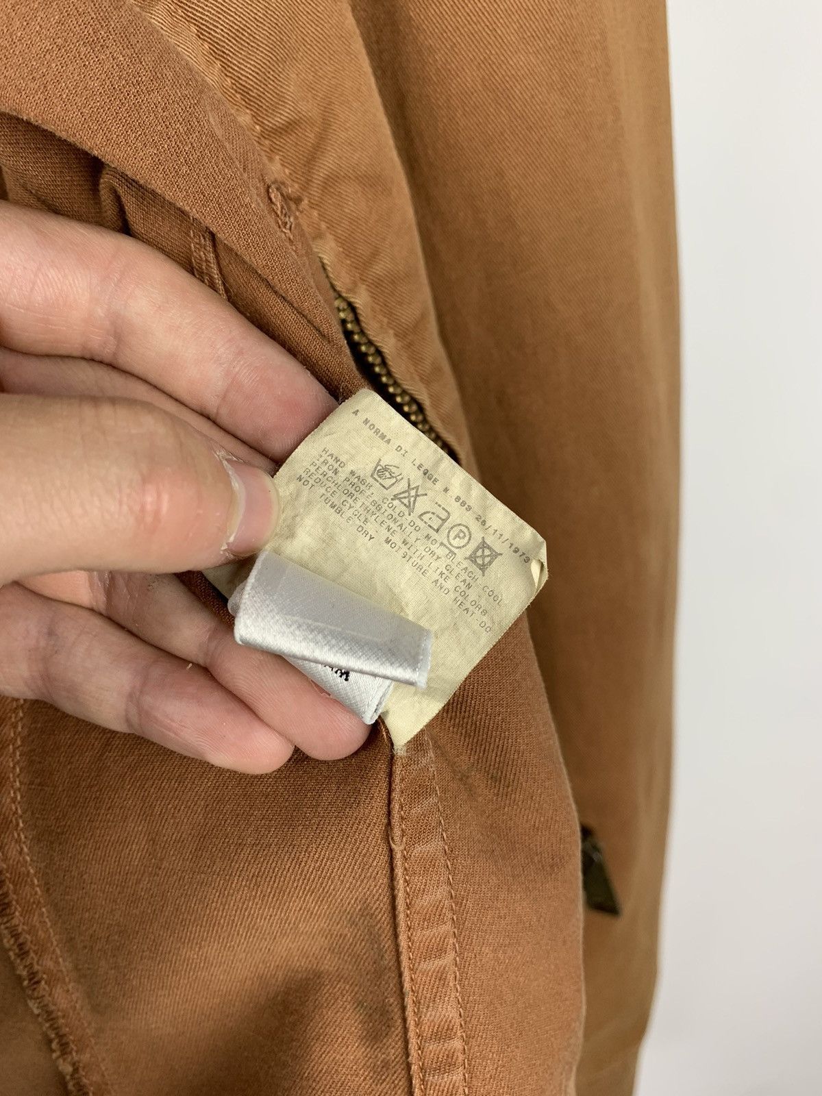 Dolce & Gabbana Vintage Dolce & Gabbana Full Zip Avant Garde Jacket Size 42 Size M / US 6-8 / IT 42-44 - 8 Thumbnail