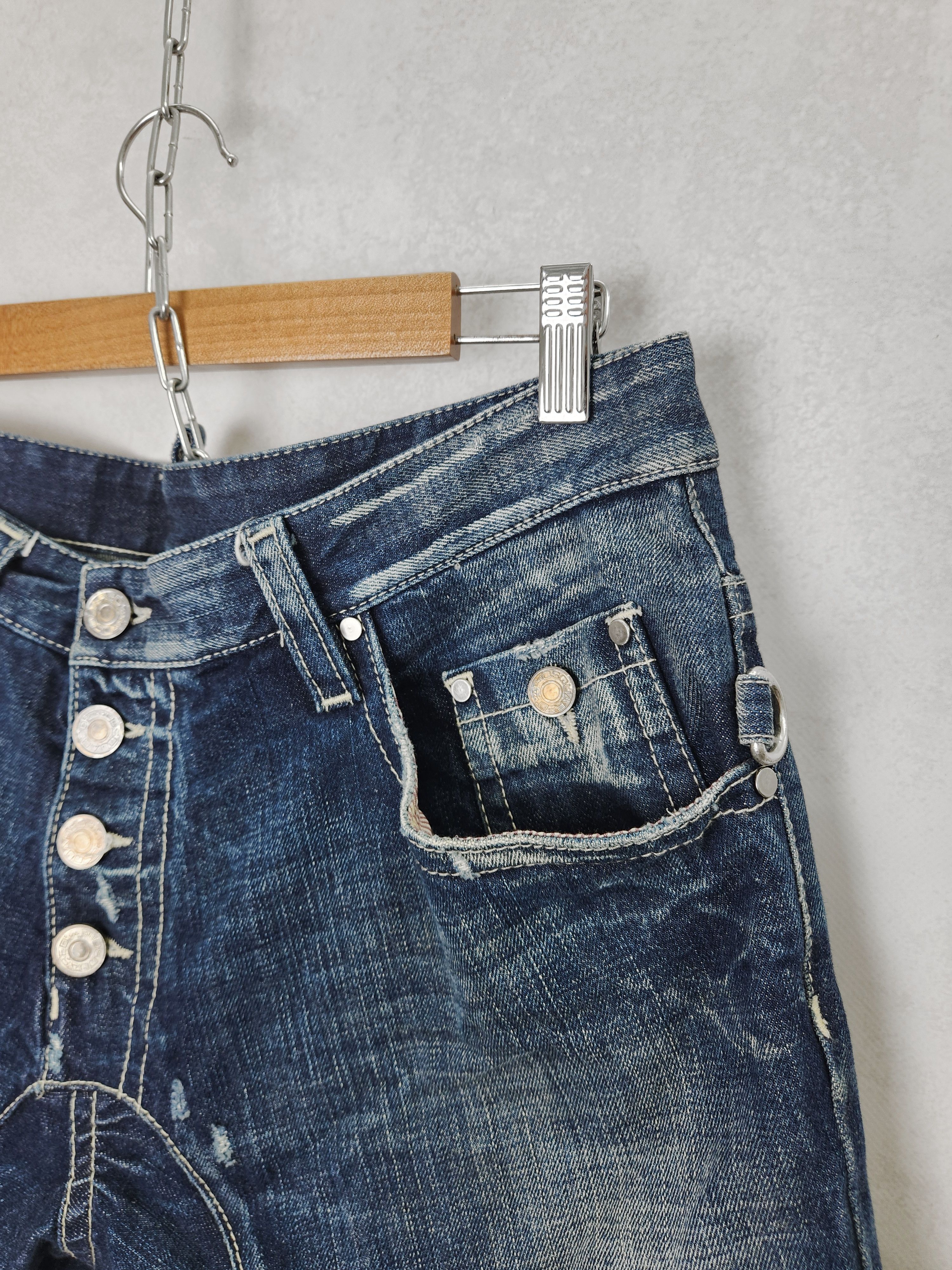 Dsquared2 Dsquared 2 denim distressed button ups shorts size 50 Size US 34 / EU 50 - 6 Thumbnail