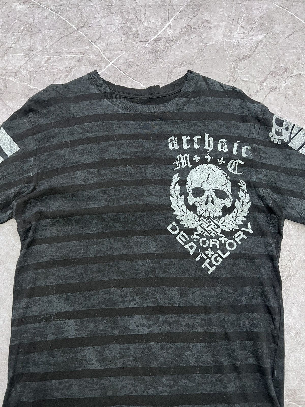 Affliction × Japanese Brand SALE💣💣 Y2K Affliction Style All Over Print T Shirt Tee Size US M / EU 48-50 / 2 - 9 Thumbnail