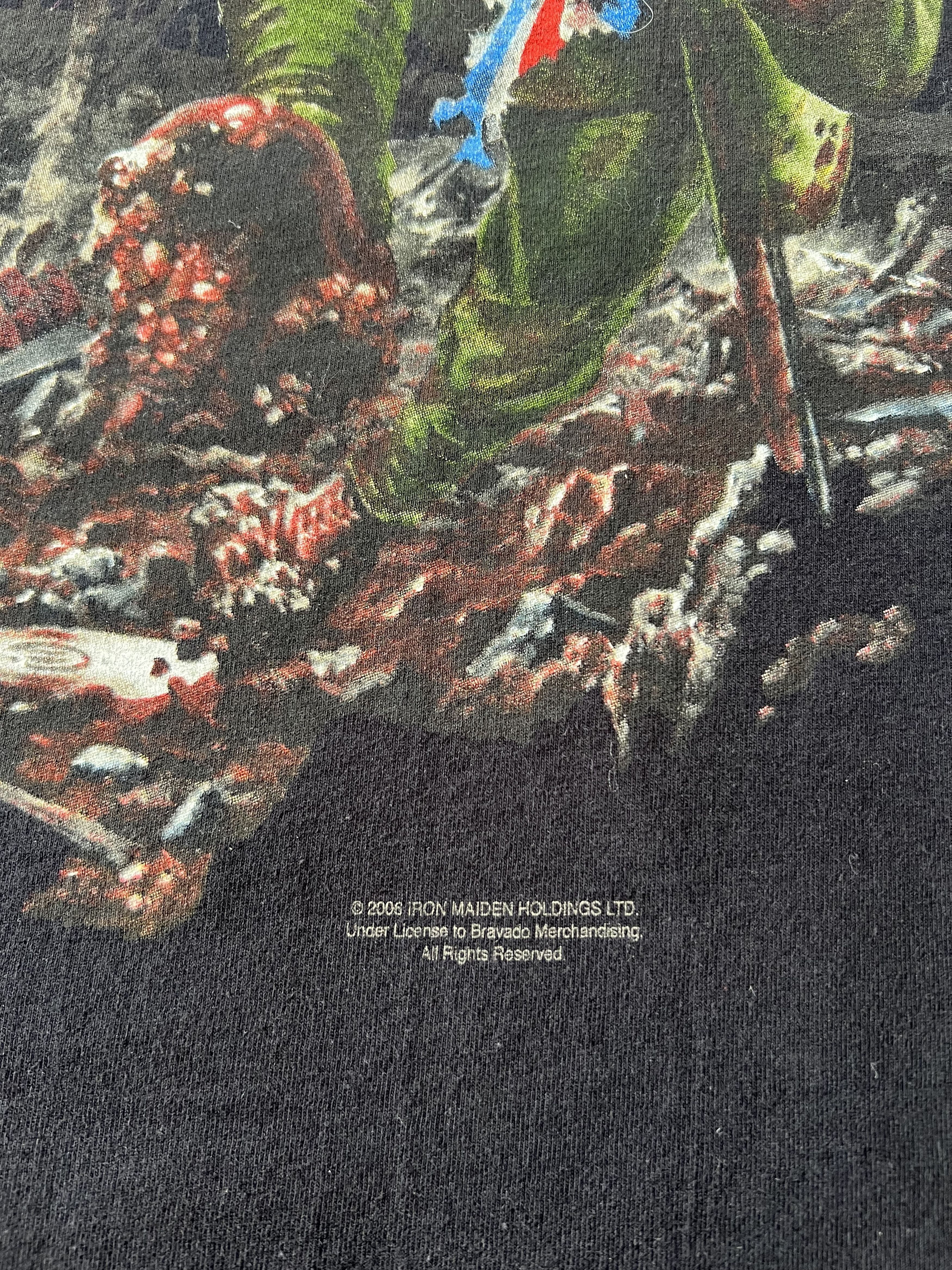 Band Tees Vintage 2006 Iron Maiden These Colours Don’t Run T-shirt Size US M / EU 48-50 / 2 - 7 Thumbnail