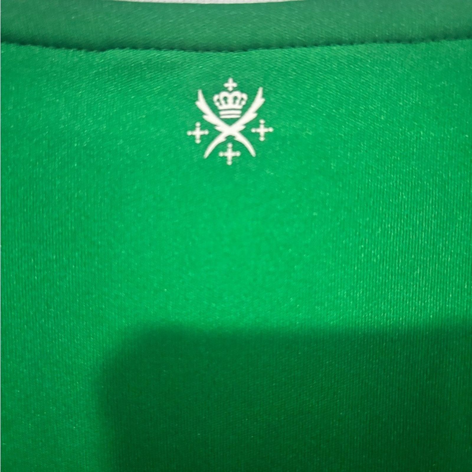 Hummel Hummel Green and White Men's Jersey Mens 2XL Size US XXL / EU 58 / 5 - 6 Thumbnail