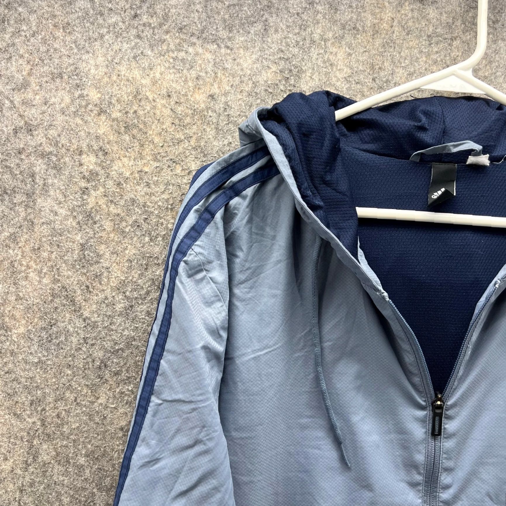 Adidas VINTAGE adidas Sweater Men Large Blue Hoodie Full Zip Trefoil Jacket Windbreaker Velvety? (Note: Original words only; condition warning) Size US L / EU 52-54 / 3 - 3 Thumbnail