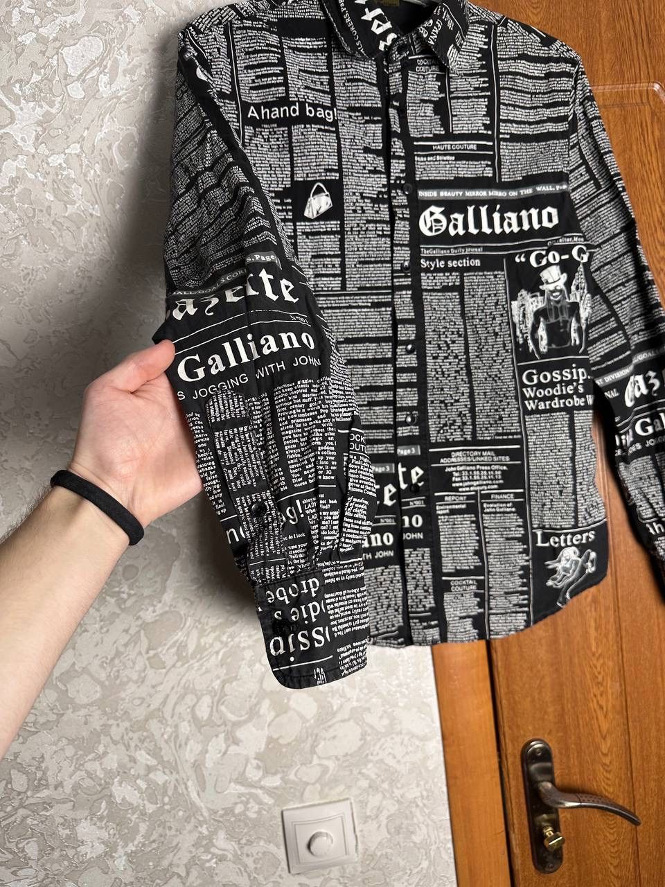 John Galliano JOHN GALLIANO NEWSPAPER PRINT LONG SLEEVES SHIRT Size M Size US M / EU 48-50 / 2 - 7 Thumbnail