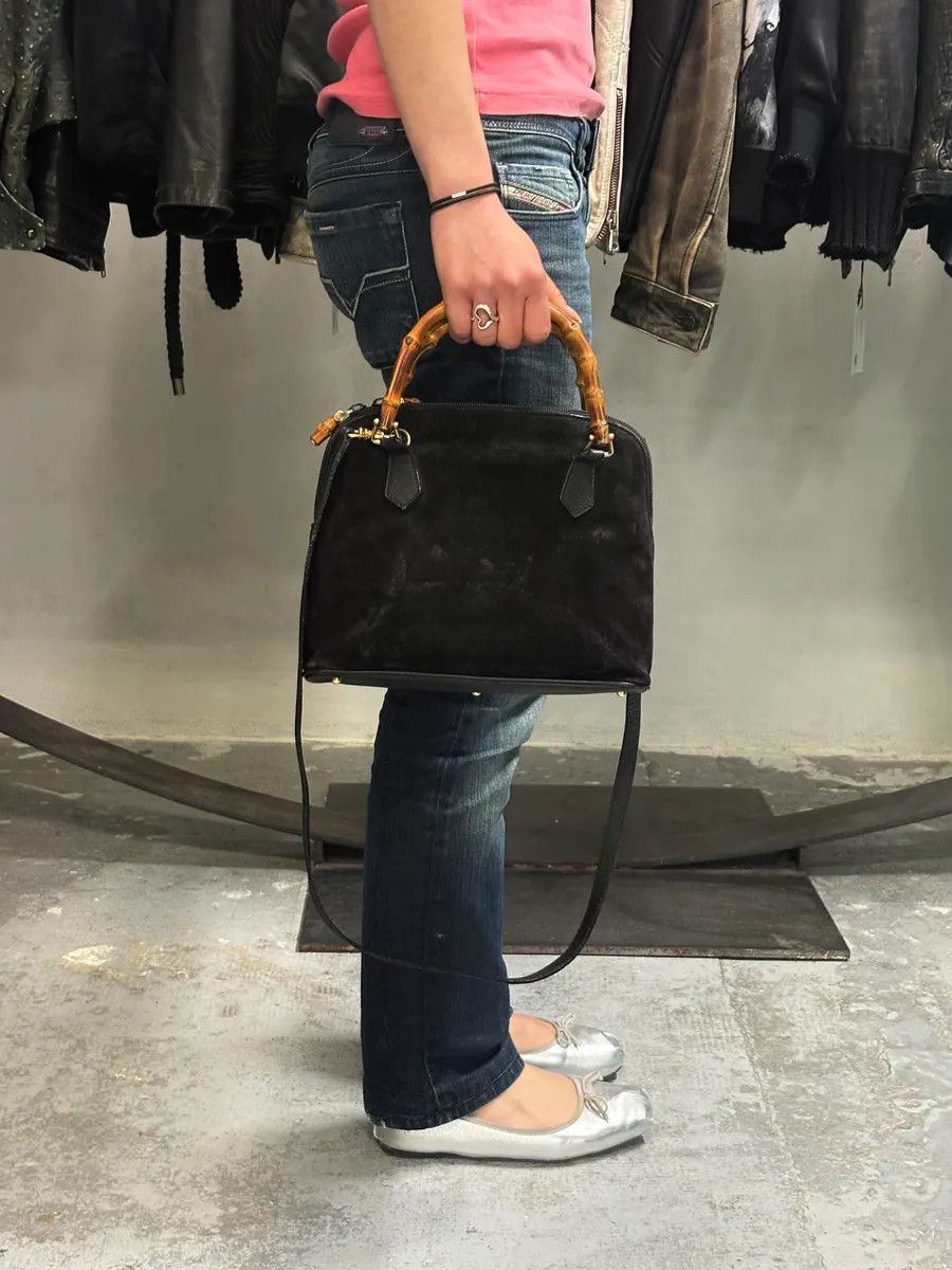 Gucci FW2006 Gucci Black Suede Bamboo Handle Bag Size ONE SIZE - 2 Thumbnail