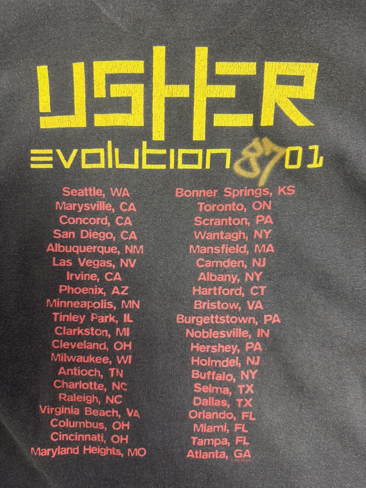 Band Tees × Rap Tees × Vintage Vintage Usher Rap Tees Tour Size US M / EU 48-50 / 2 - 7 Thumbnail