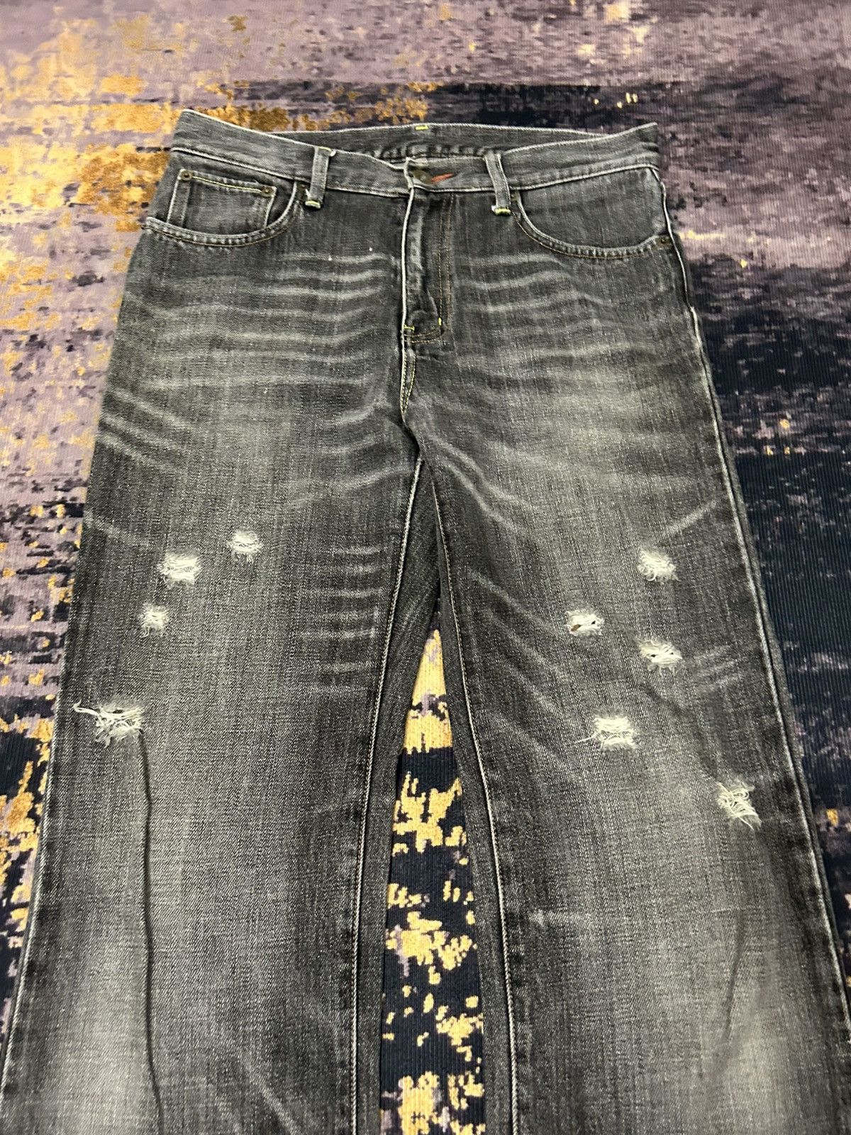 Uniqlo Vintage Uniqlo Distressed Clawmark Jeans Size US 31 - 5 Thumbnail
