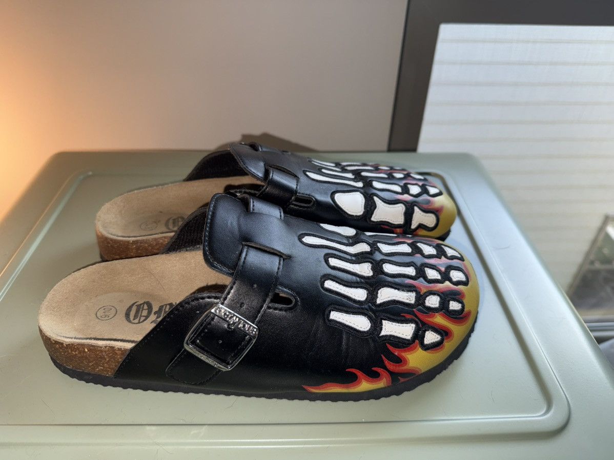 Other OMNY flaming skeleton cligs Size US 10 / EU 43 - 1 Thumbnail