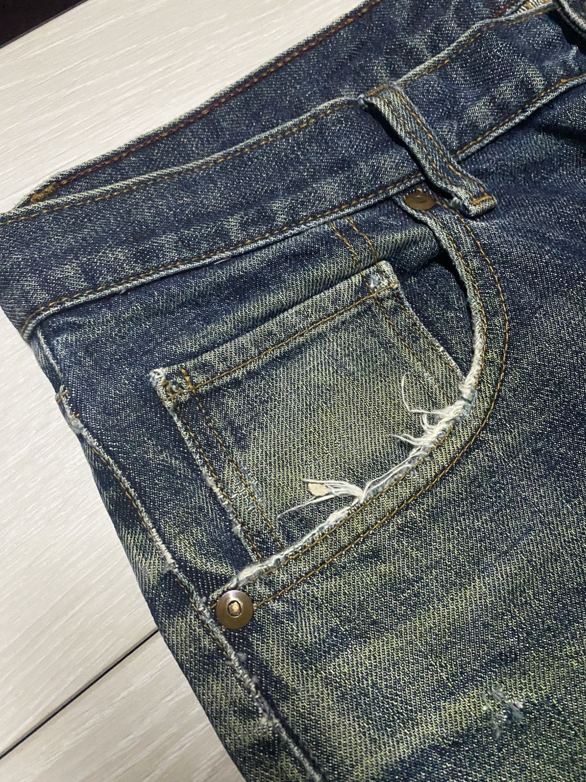 Japanese Brand Vintage Japanese Brand Mud Wash Distressed Loose Jeans Size US 34 / EU 50 - 7 Thumbnail