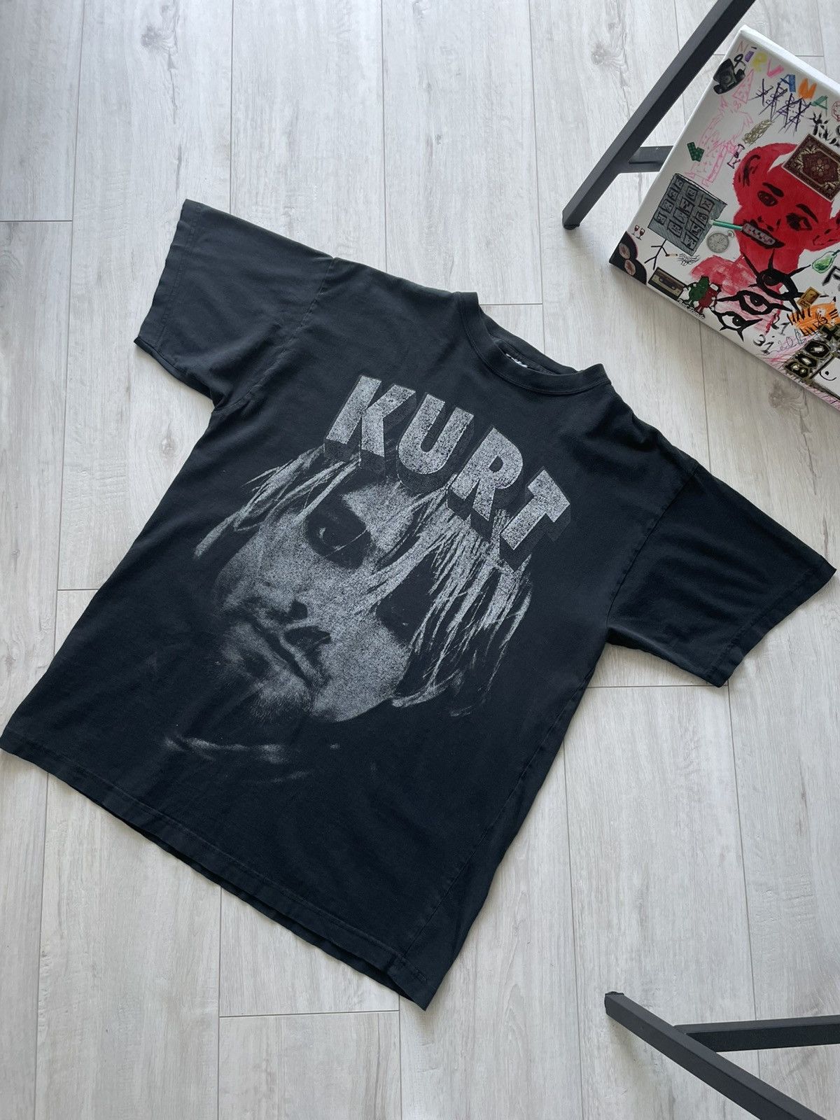 Band Tees Vintage Curt Cobain 90’s T-Shirt Nirvana Full Printed Faded Size US L / EU 52-54 / 3 - 2 Thumbnail