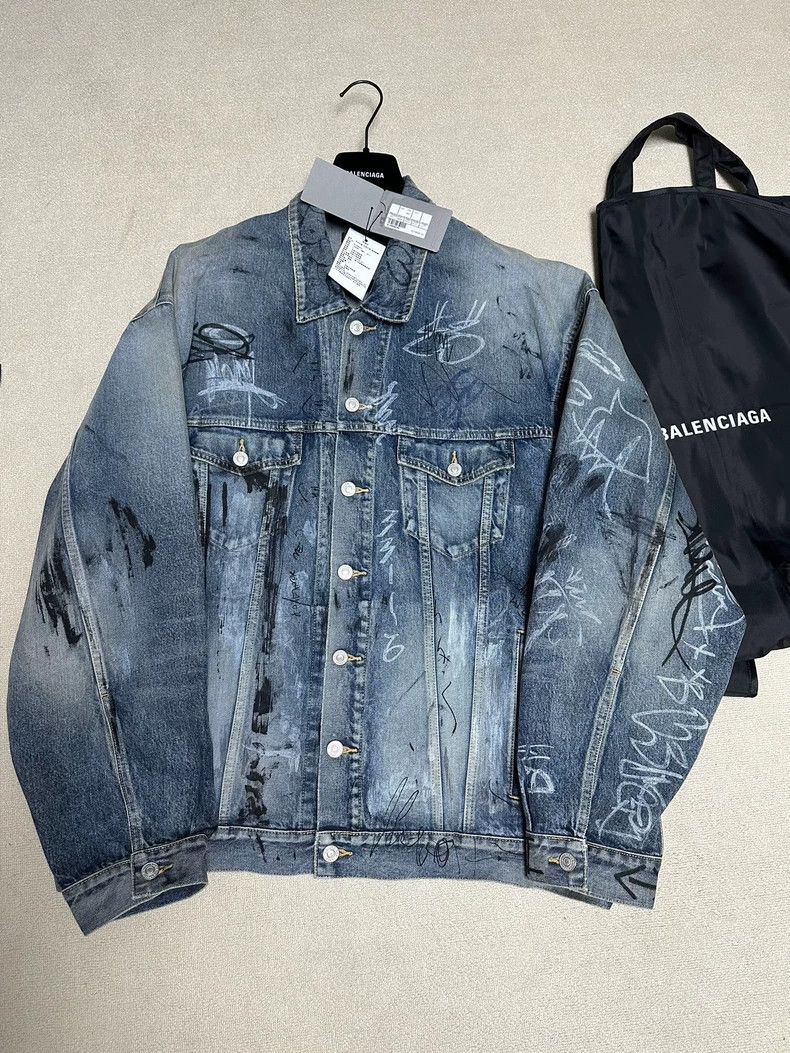 Balenciaga 23 Fall Blue Graffiti Hand Painted Old Denim Jac -DMC