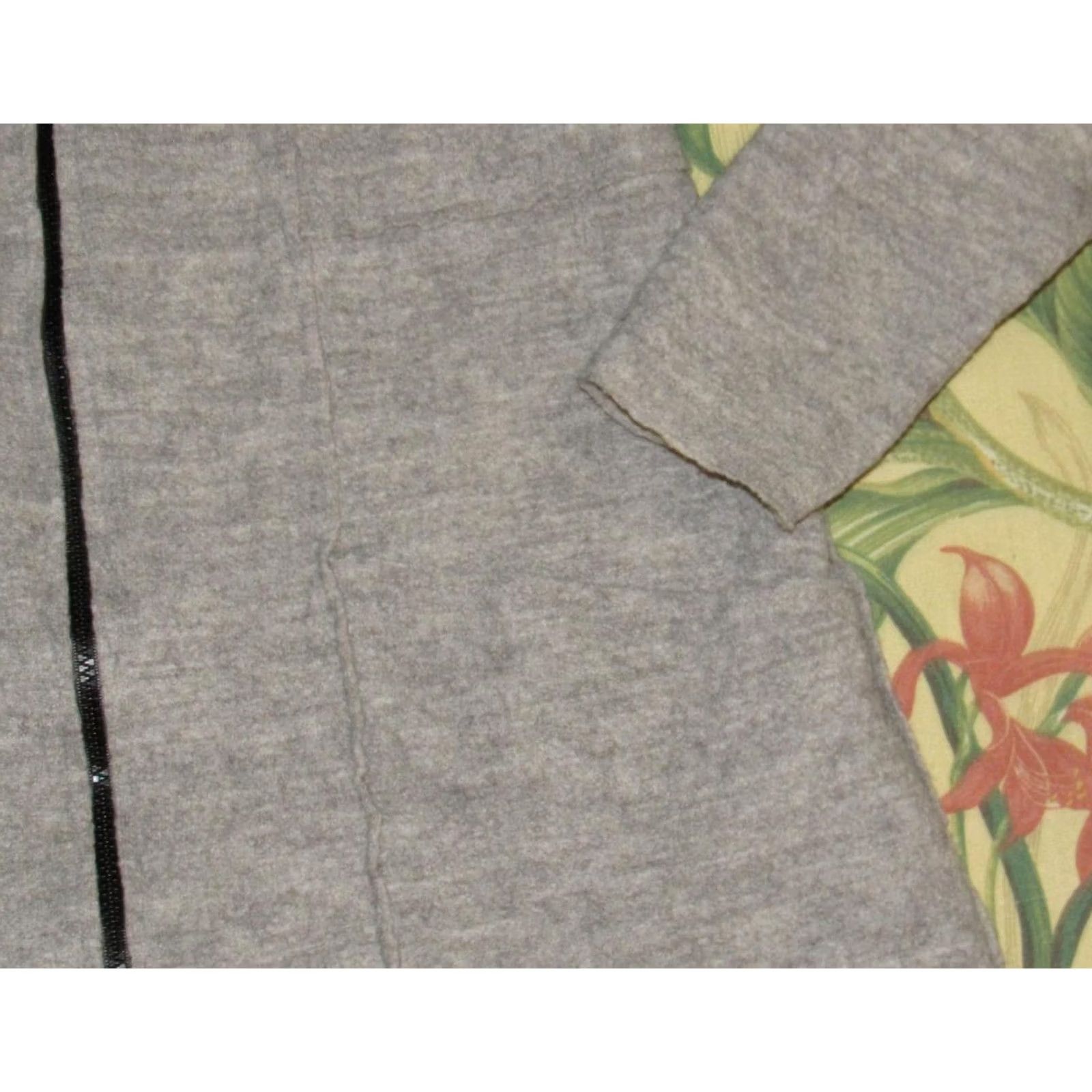 Vintage CUT LOOSE Grey Wool Full Zip Jacket Made In USA Small Women Jacket S Gray Wool Full Zip Made In USA Small Women Size S / US 4 / IT 40 - 3 Thumbnail