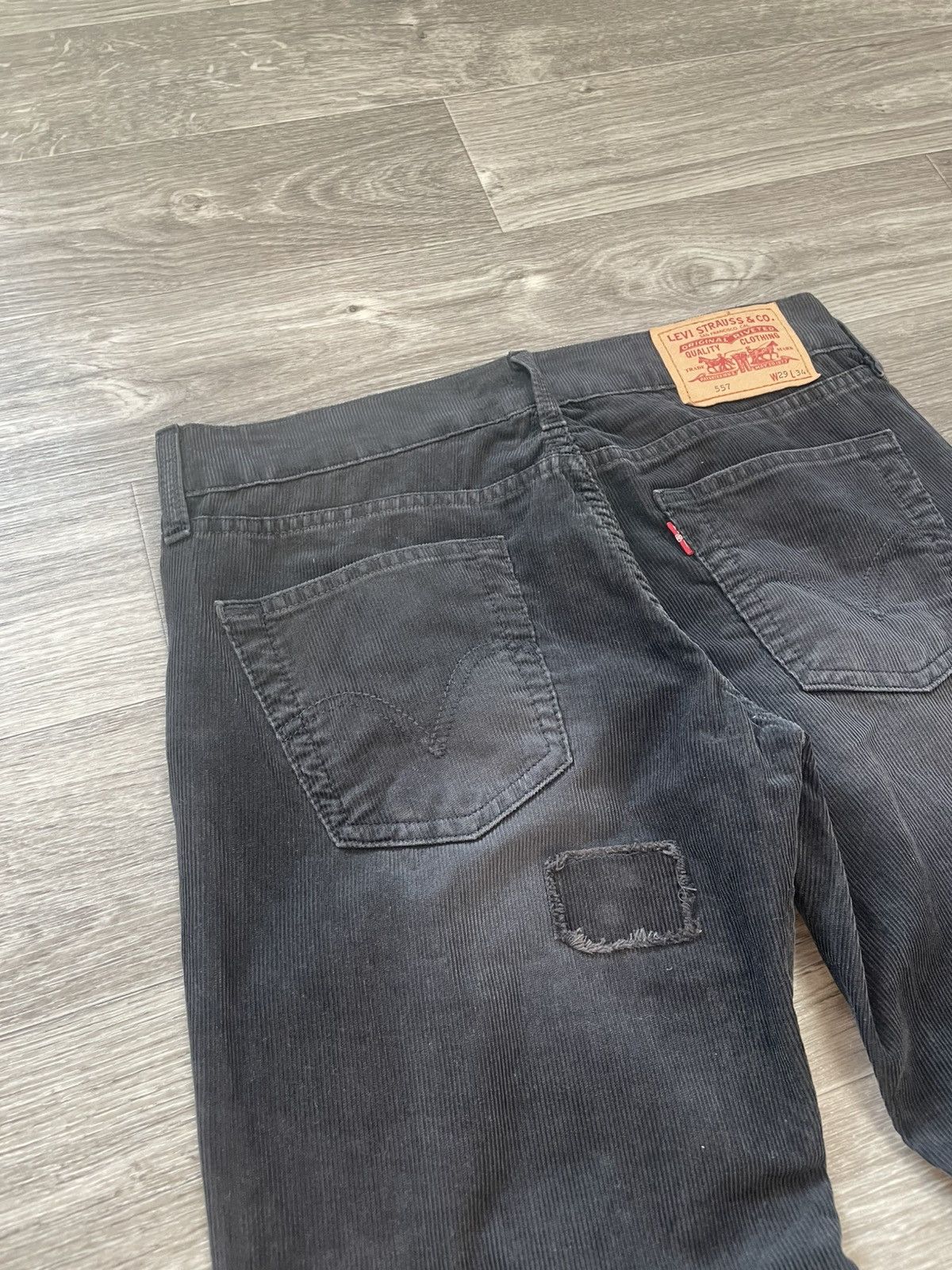 Levi's 29/34 Vintage Levis Black Corduroy Velvet Patchwork Pants Size 29" - 14 Thumbnail
