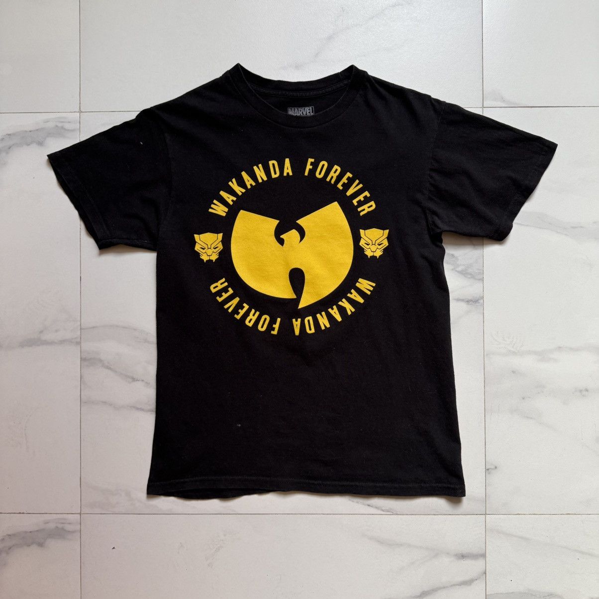 Marvel Comics × Rap Tees × Wu-Tang Clan Sick Rare! 2018 Wu-Tang Clan x Marvel Wakanda Forever Tee Size US S / EU 44-46 / 1 - 2 Thumbnail