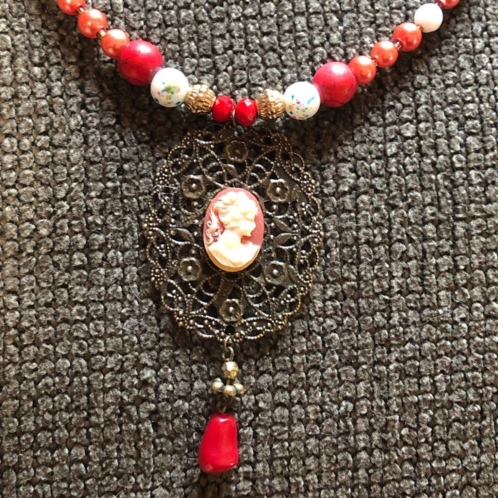 Handmade Handcrafted repurpose lady cameo Czech glass Pearl necklace Size ONE SIZE - 9 Thumbnail