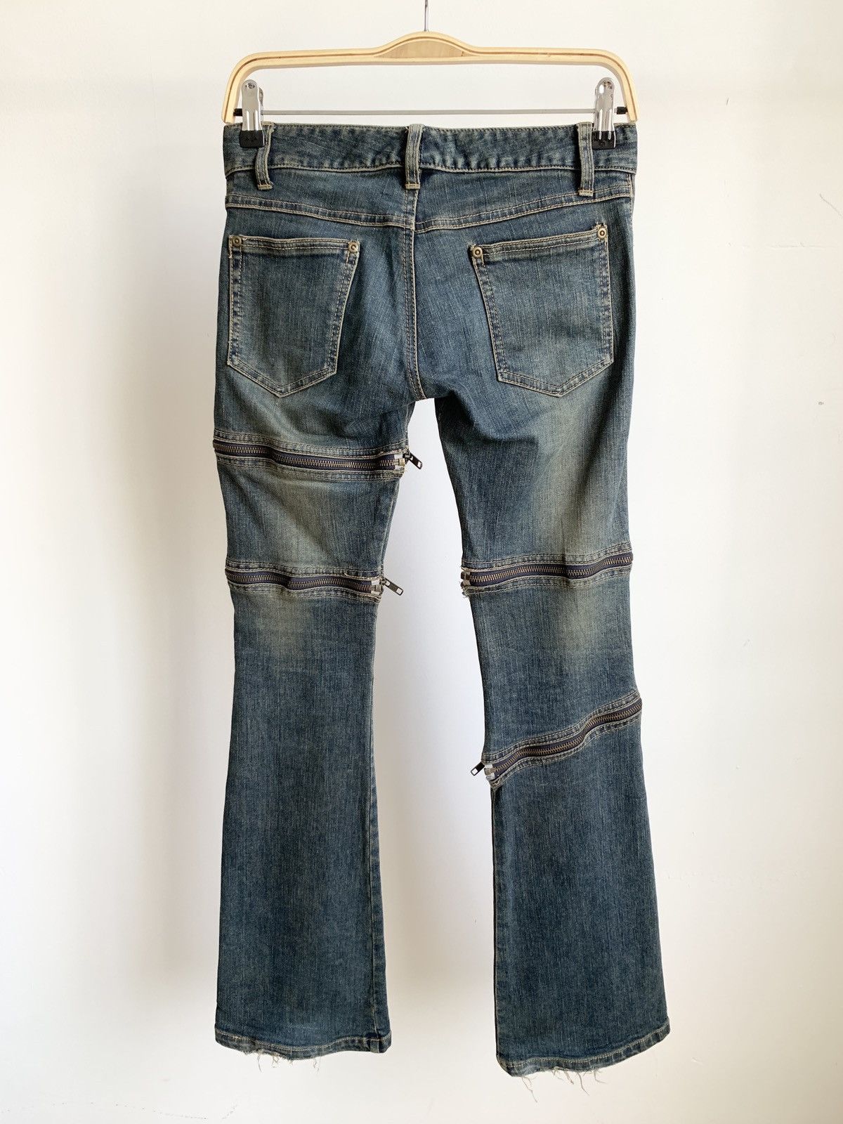 Japanese Brand 2000s Silver Ash Zipper Flared Boot Cut Jeans Size 28" / US 6 / IT 42 - 2 Thumbnail