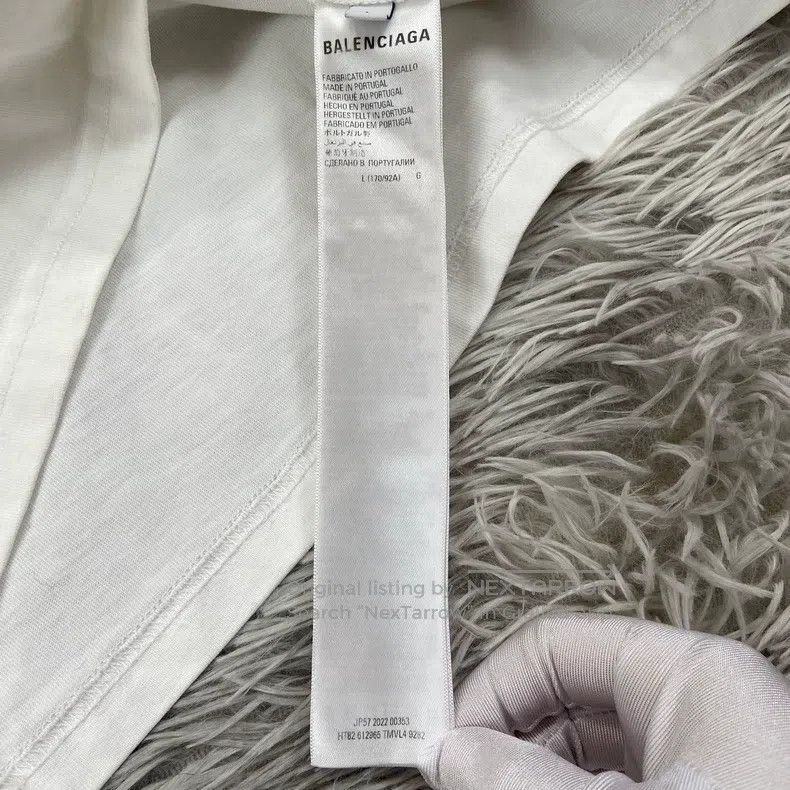 Balenciaga Balenciaga White embroidered logo short-sleeve Size US L / EU 52-54 / 3 - 6 Thumbnail