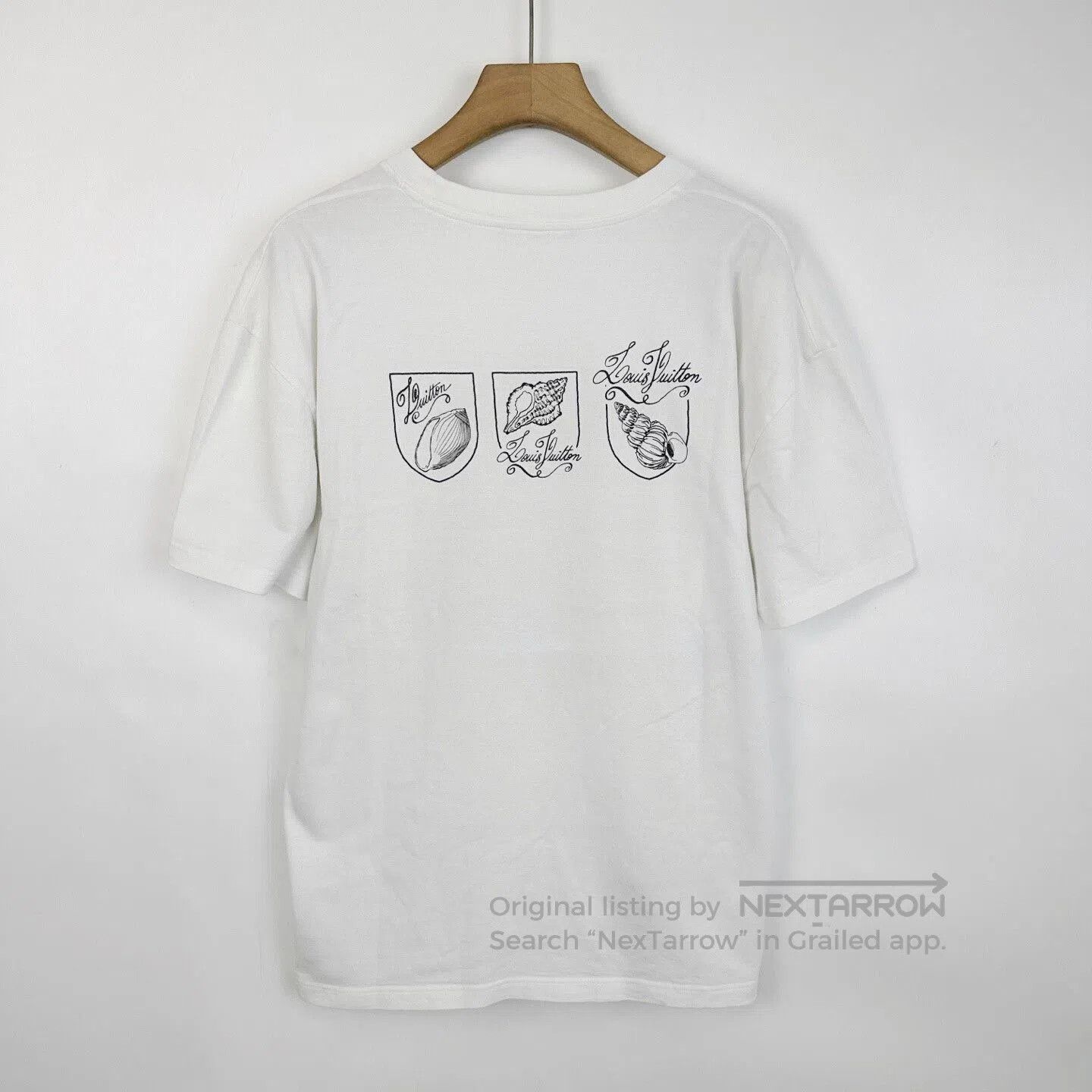 Louis Vuitton louis vuitton nigo collaboration short sleeve t. Size US XL / EU 56 / 4 - 2 Thumbnail