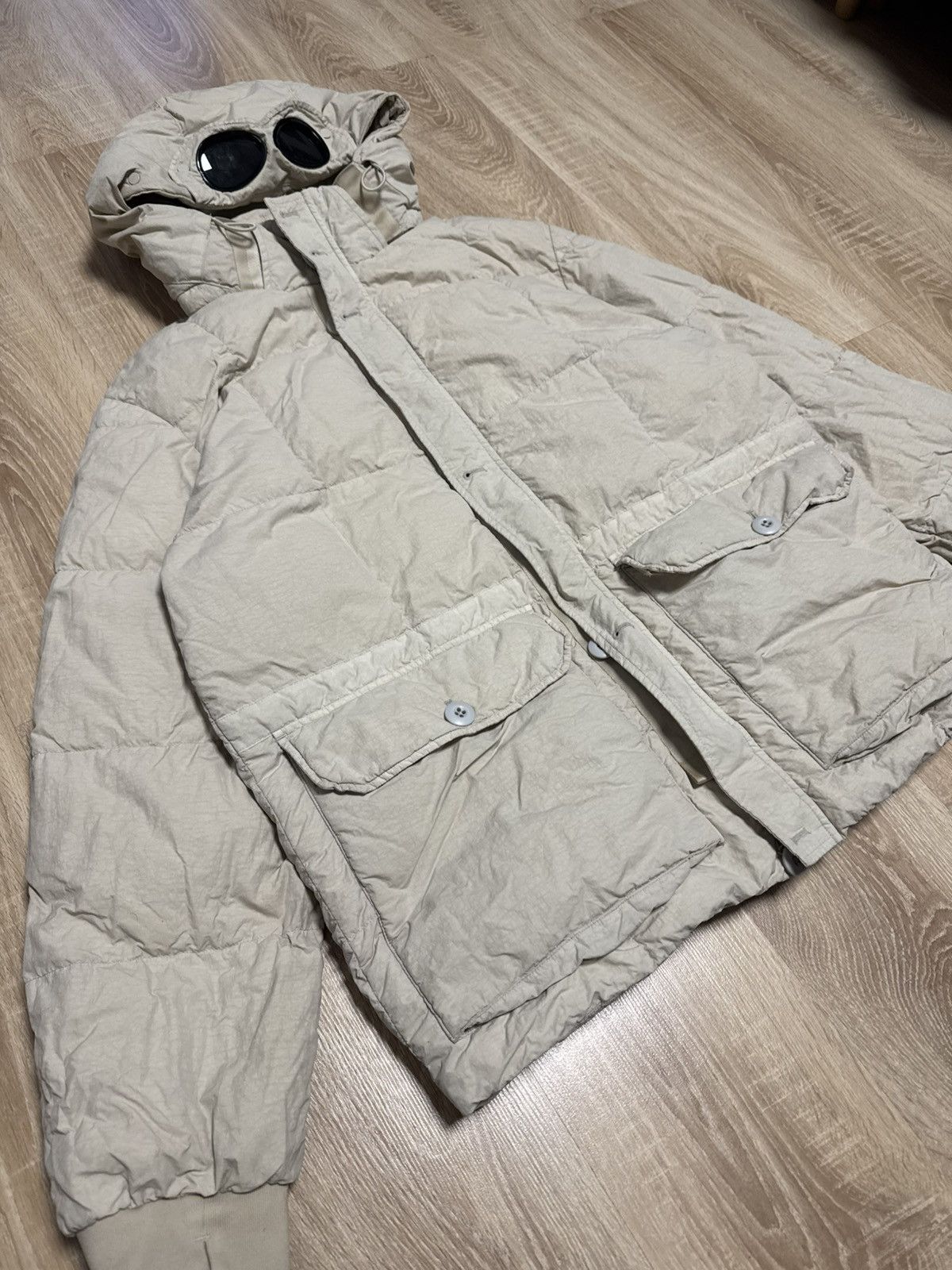 C.P. Company C.P. Company Flatt Nylon Down Filled Goggle Puffer Jacket Size US XL / EU 56 / 4 - 2 Thumbnail