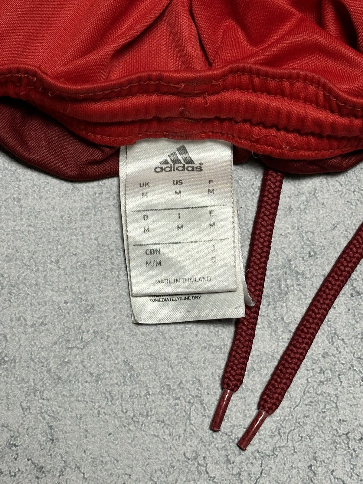 Adidas Bayern Munich Adidas 2015 Soccer Football Shorts Size US 32 / EU 48 - 7 Thumbnail