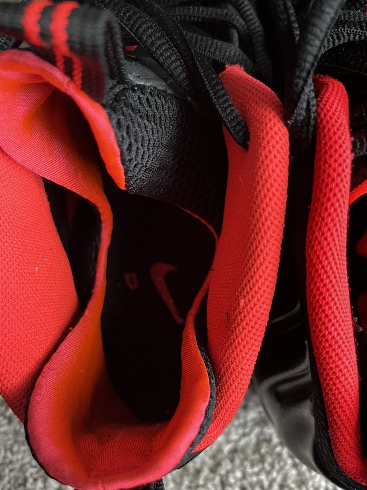 Nike NIKE AIR FOAMPOSITE PRO PREMIUM SOLAR RED BLACKLASER (Yeezy) Size US 11 / EU 44 - 10 Thumbnail