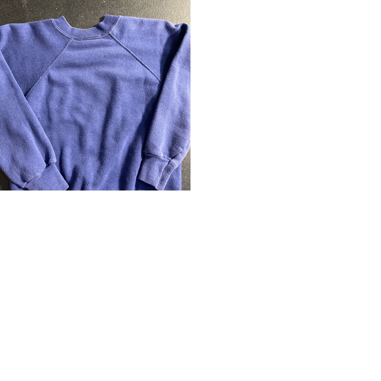Vintage VINTAGE Raglan Sweatshirt Made In USA 50/50 Size Small Blue Hand Embroidered 1 Of 1 Size S / US 4 / IT 40 - 9 Thumbnail