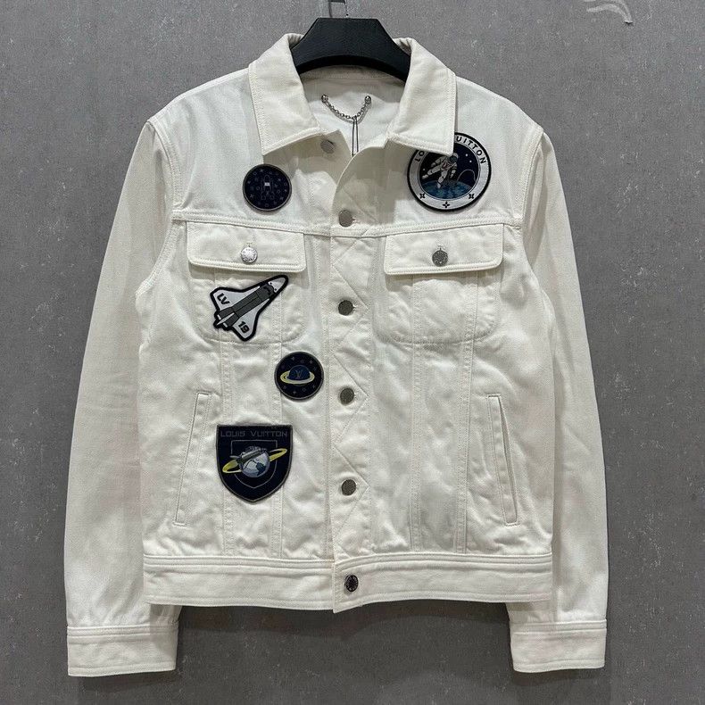 Louis Vuitton Louis Vuitton White astronaut denim jacket Size US S / EU 44-46 / 1 - 1 Thumbnail