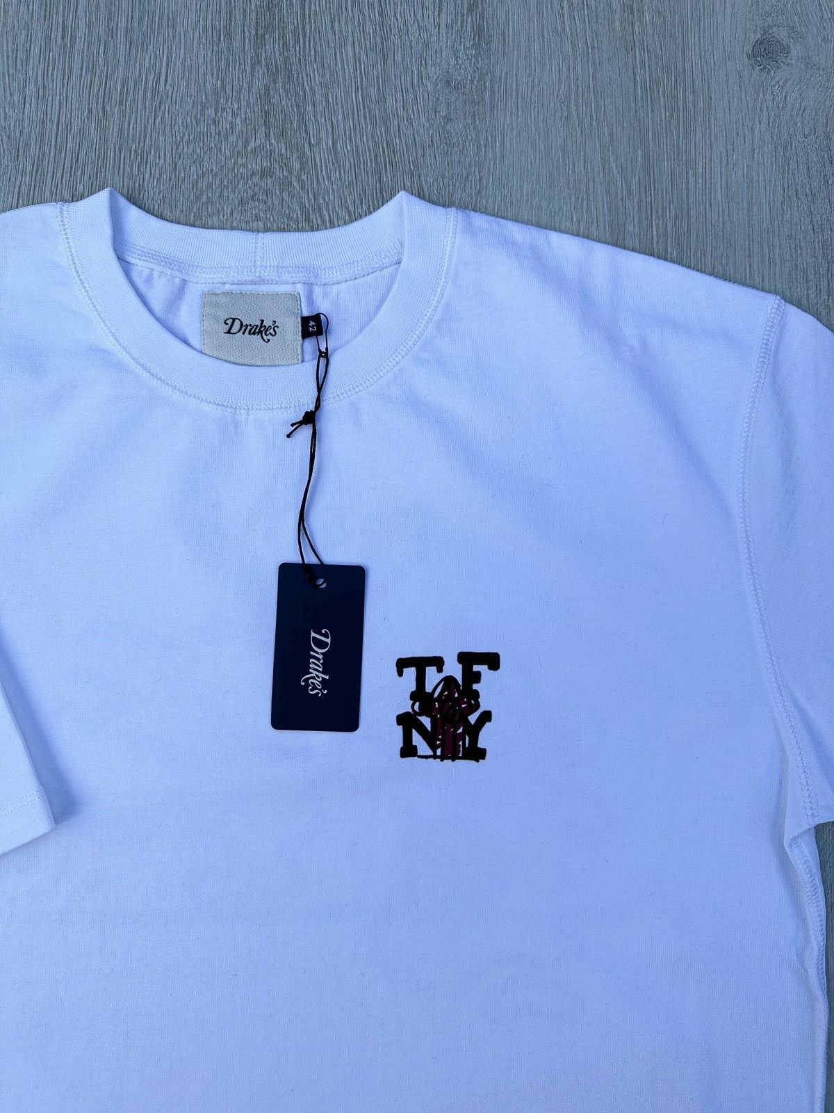 Drake's Drake's X Throwing Fits White Print Tee Shirt Size US M / EU 48-50 / 2 - 4 Thumbnail