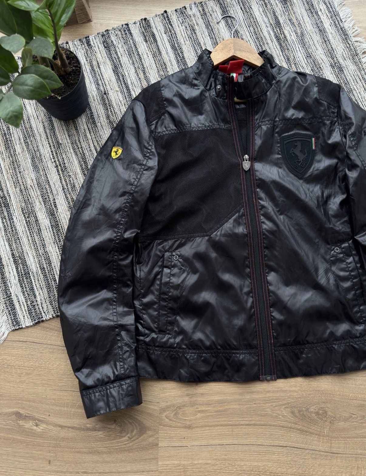 Ferrari × Puma Puma Ferrari Classic Nylon Zip Light Jacket Black Size M Men Size US M / EU 48-50 / 2 - 4 Thumbnail